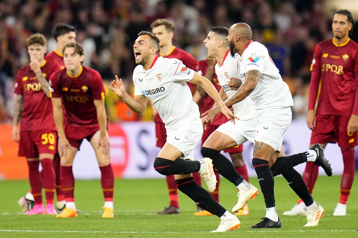 El Sevilla FC gana títulos consecutivos de la Europa League